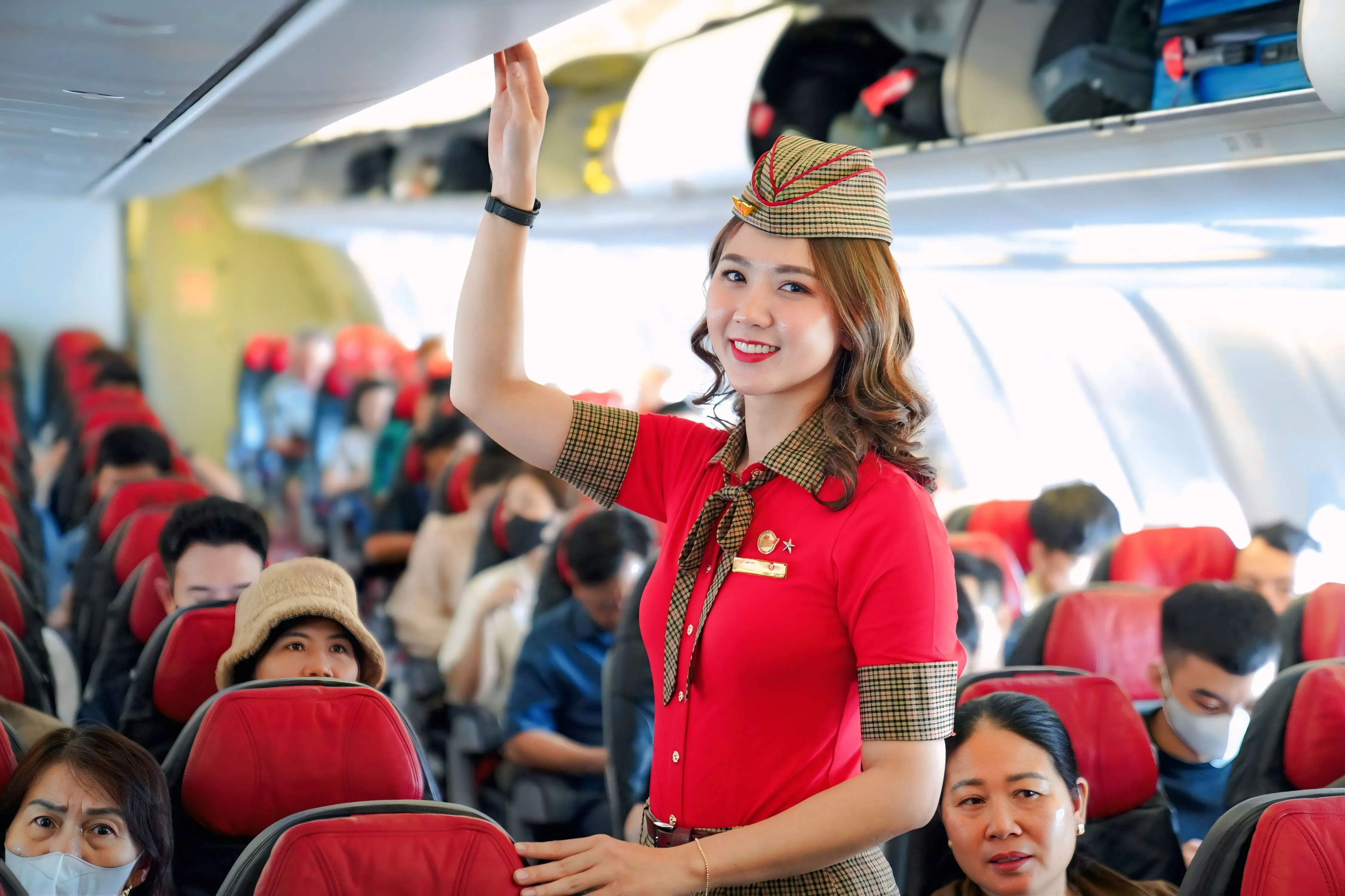 Vietjet cabin crew (1)