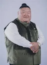 Shri Temjen Imna Along Minister of Higher Education  Tourism Government of Nagaland