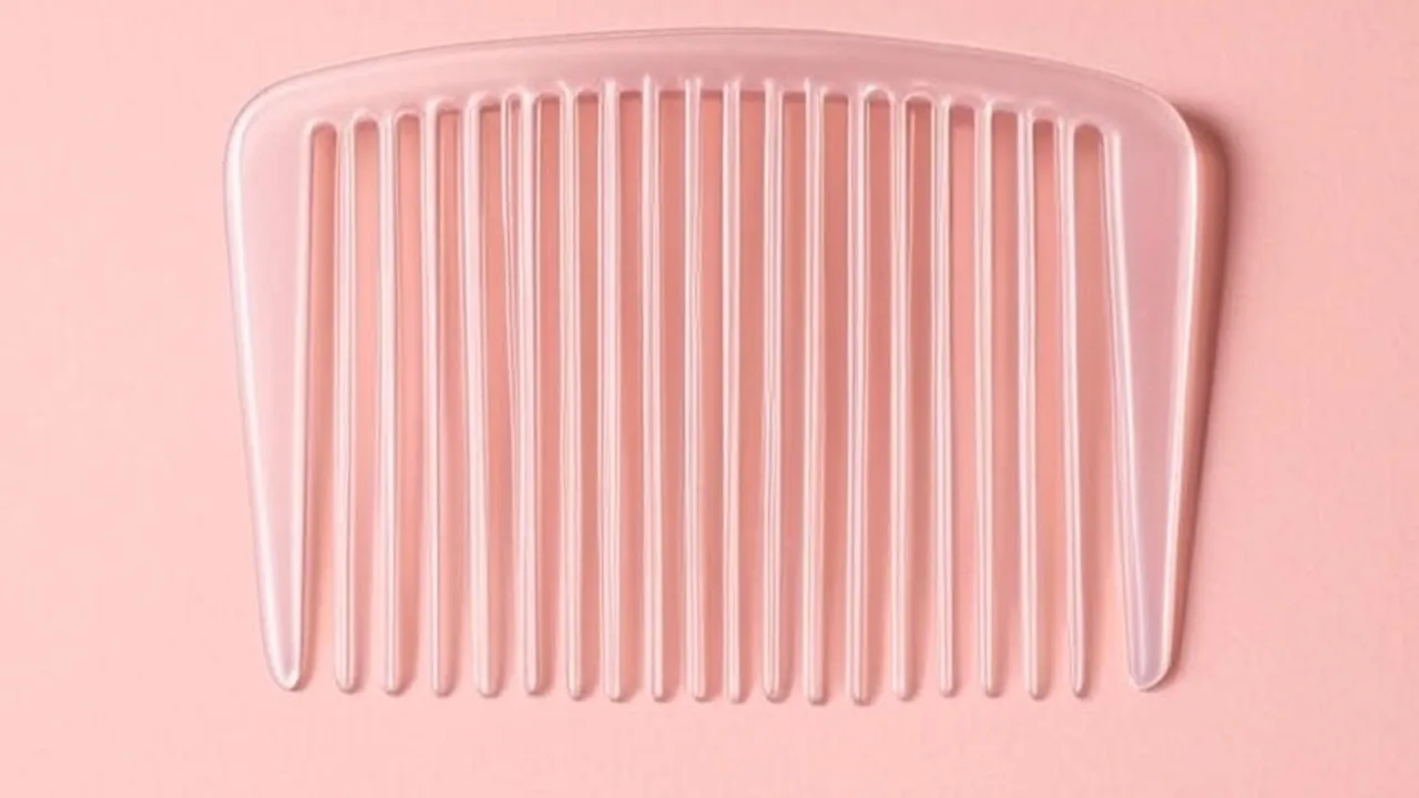 Wide Tooth Comb