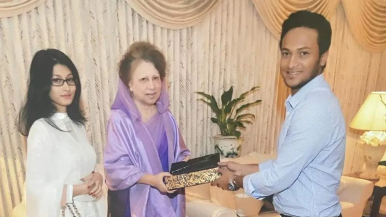 Shakib al Hasan and Khaleda Zia (1)