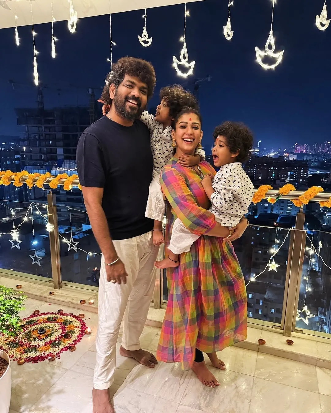 Nayanthara Vignesh Sivan Deepavali pics 7