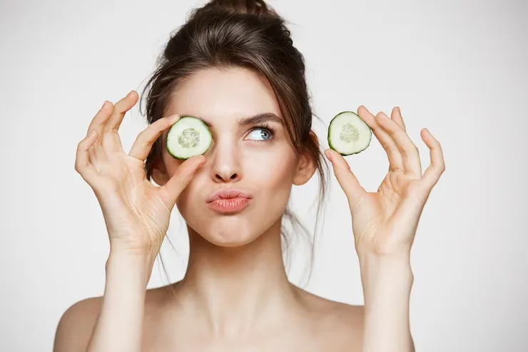 Summer eye care cucumber