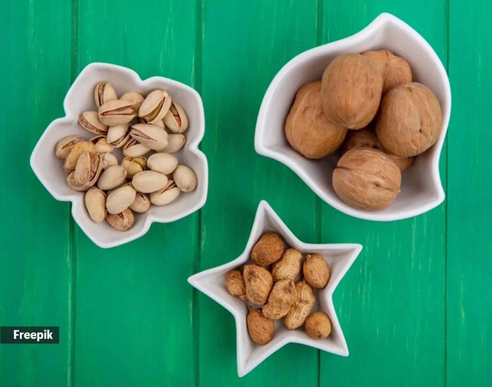 nuts 3