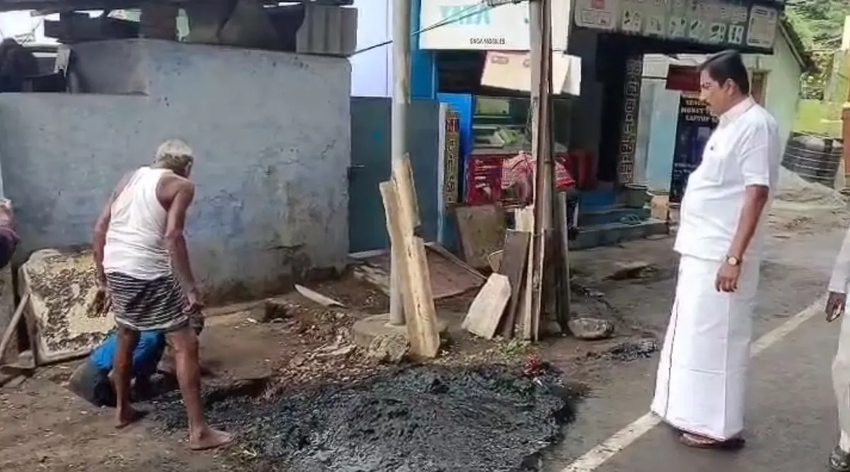 Singanallur drainage cleaning