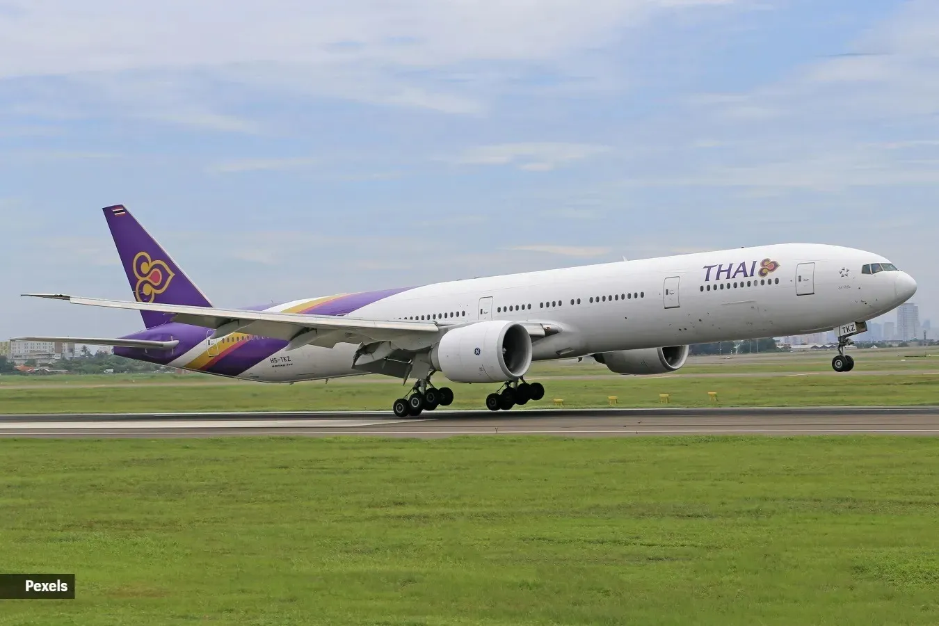 free domestic flight tickets 1