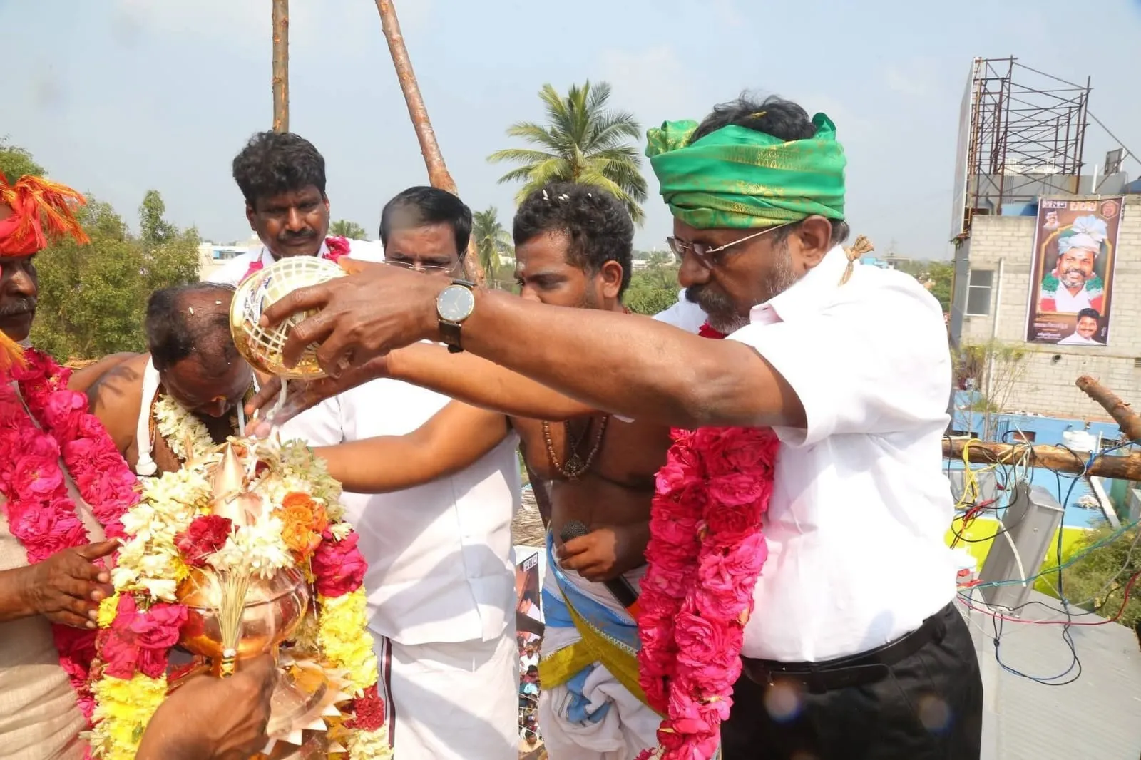 WhatsApp Image 2026-02-08 at 18.01.48