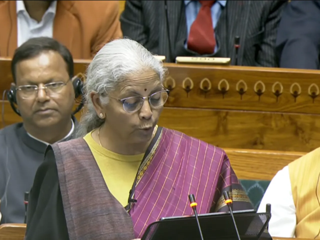 sitharaman begins speech