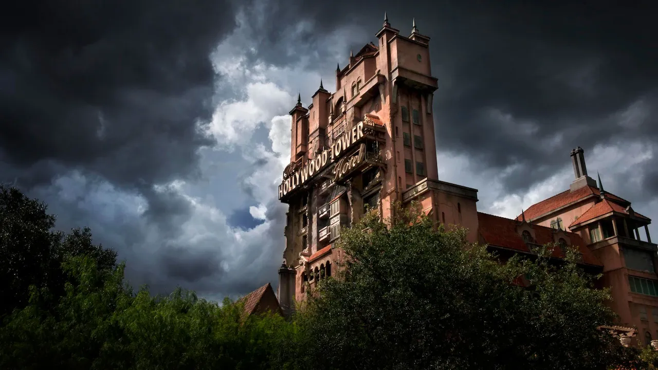 twilight-zone-tower-of-terror-gallery00-16x9