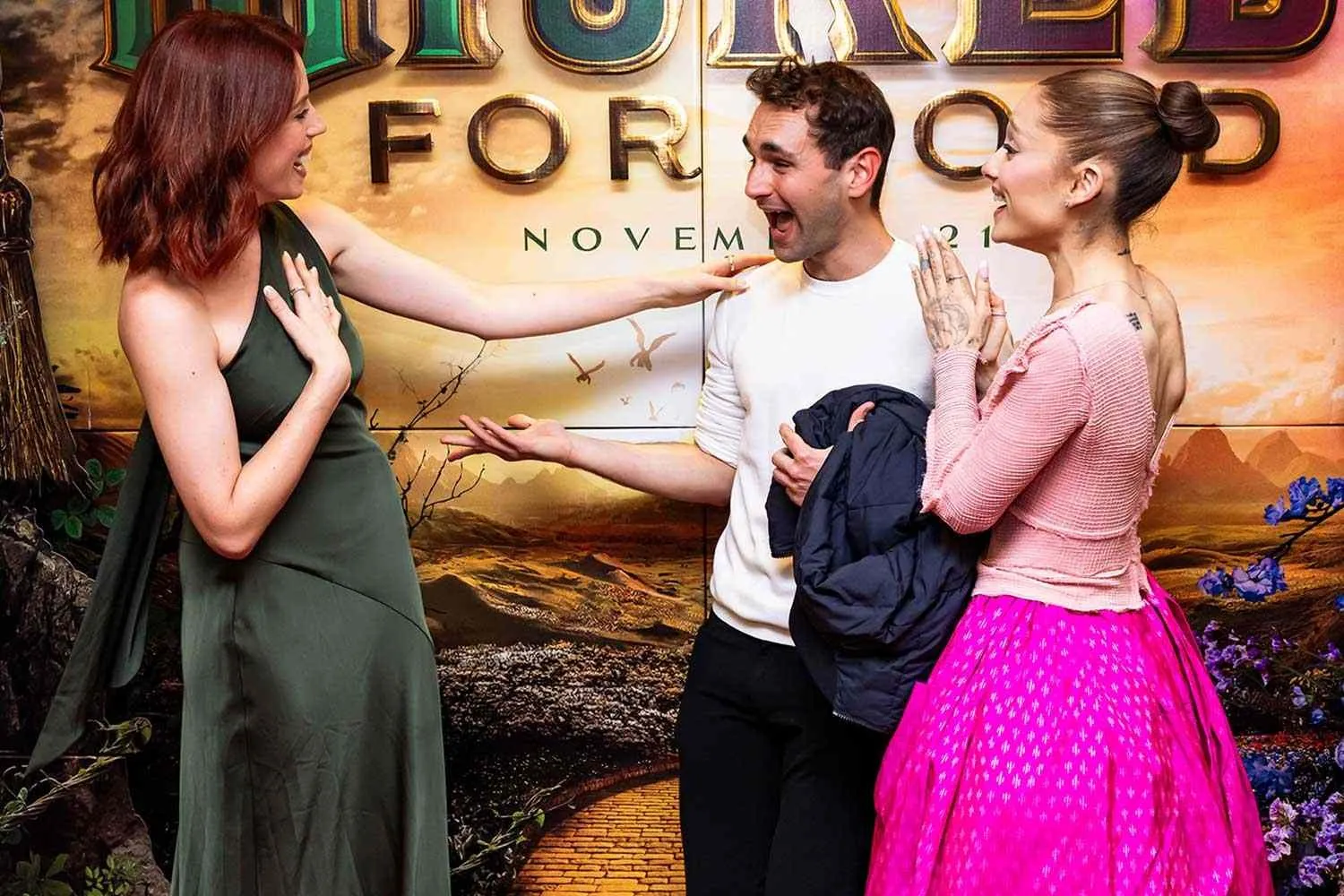 wicked-for-good-screening-Allie-Trimm-Aaron-Simon-Gross-Ariana-Grande-3-102825-911fdc4ffacf4acc82412ffd65365d2c