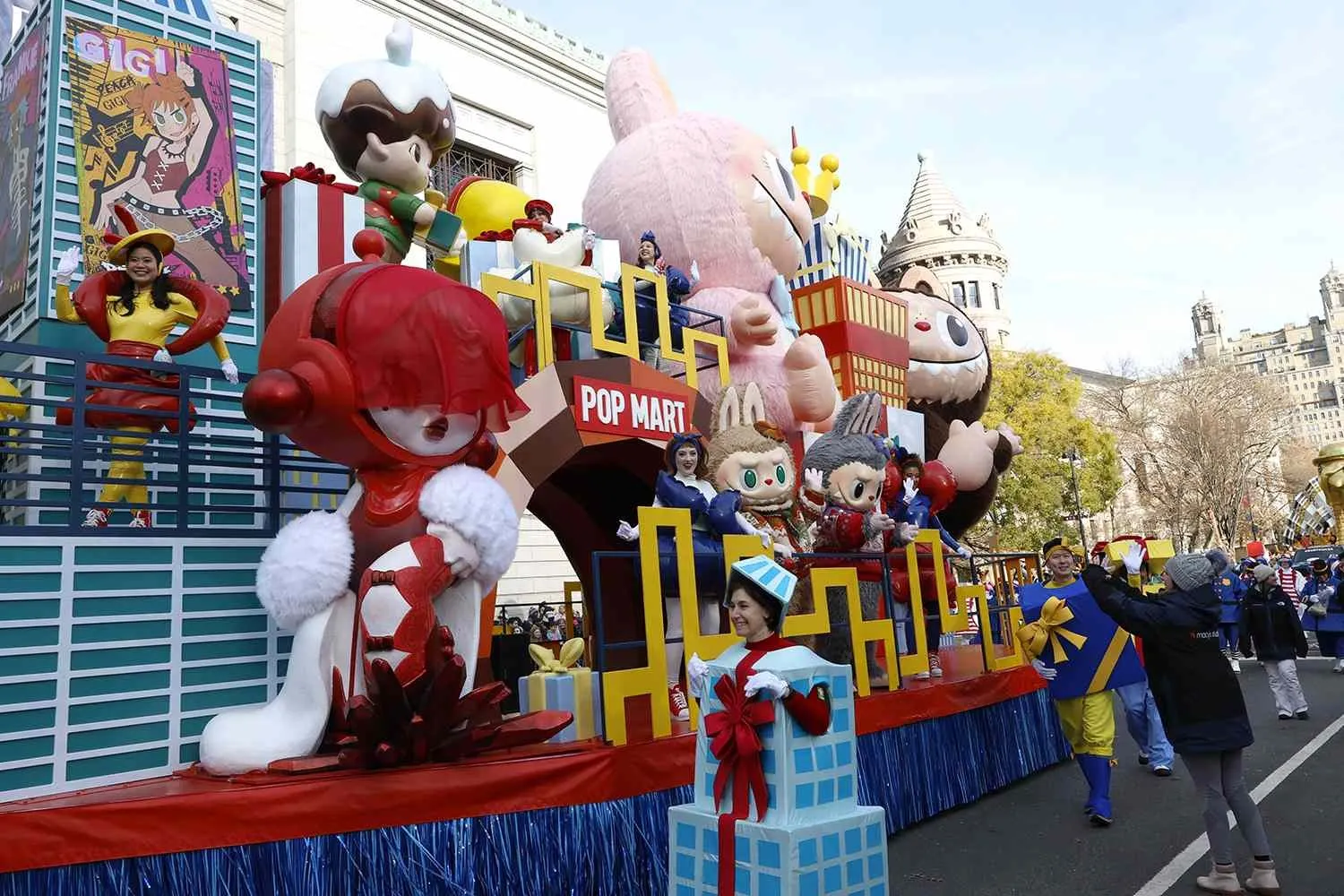 labubu-macys-thanksgiving-parade-112725-1-c2852b579453478695c2417d995d4e2b