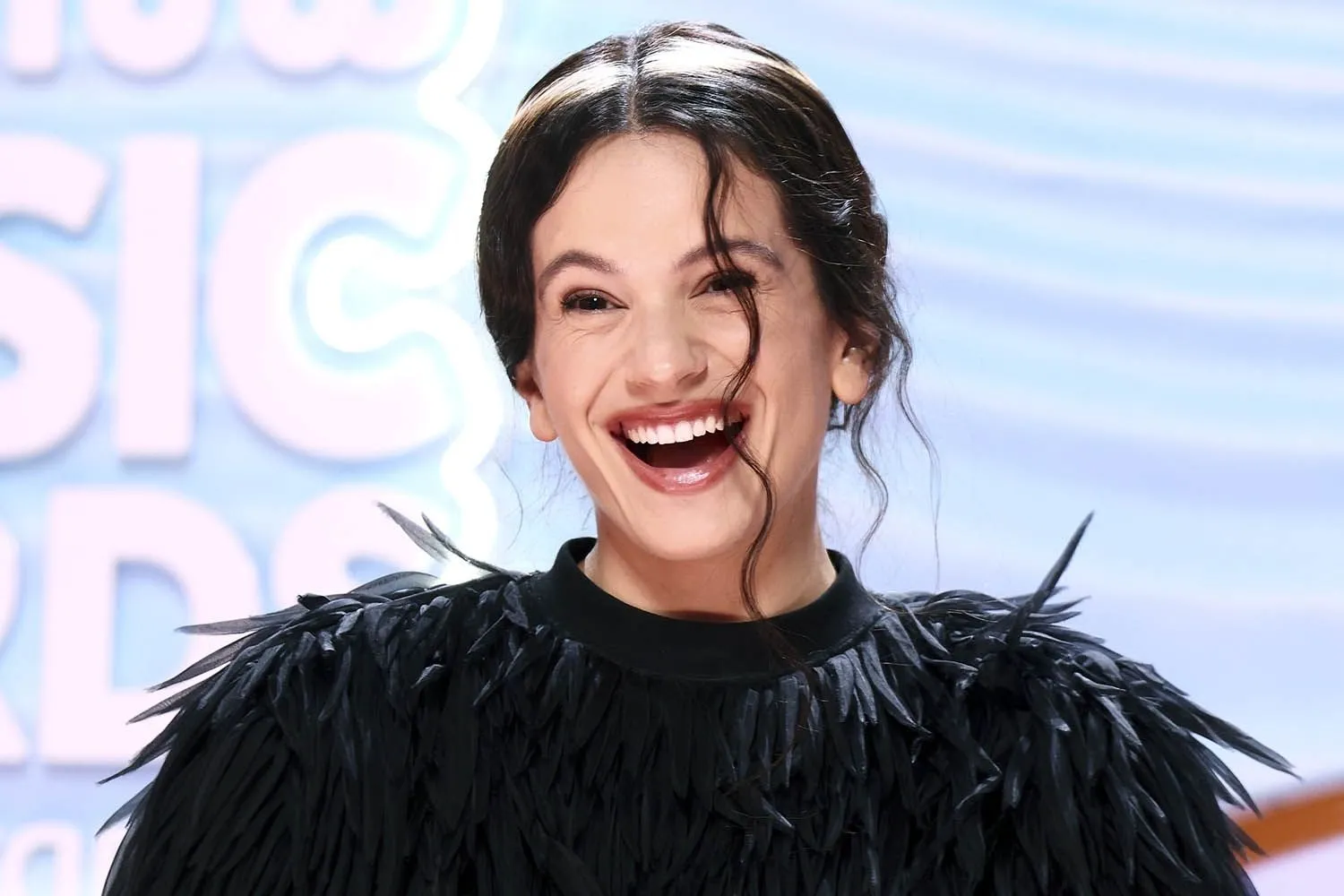 Rosalia-Los40-Music-Awards-Santander-111125-4230549688df452288db82f20eabd9ea