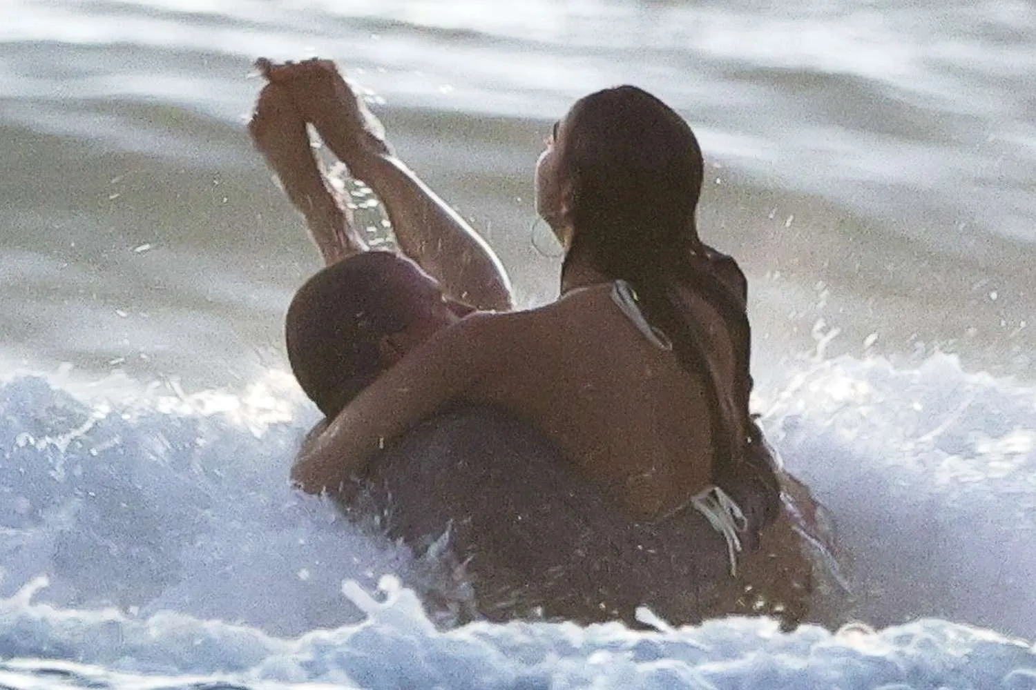 Channing-Tatum-Inka-Williams-2-010526-ab3ba2259428498fb6a915af1190e772