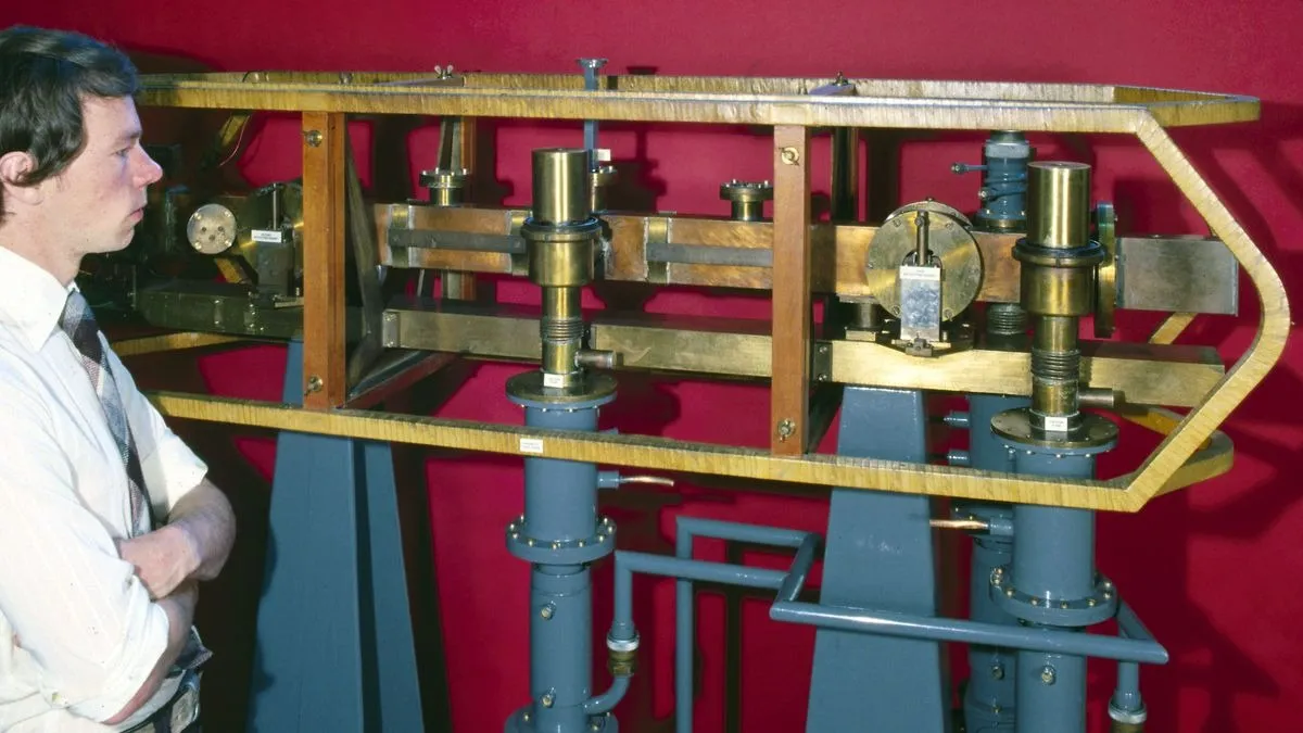 Atomic Clock