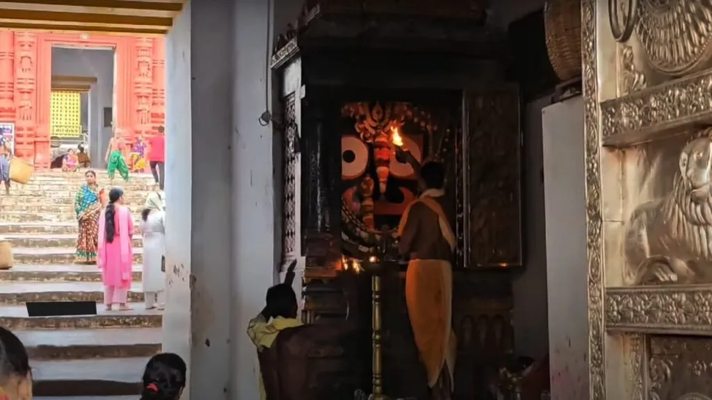 Yam-Shila-in-Jagannath-Temple