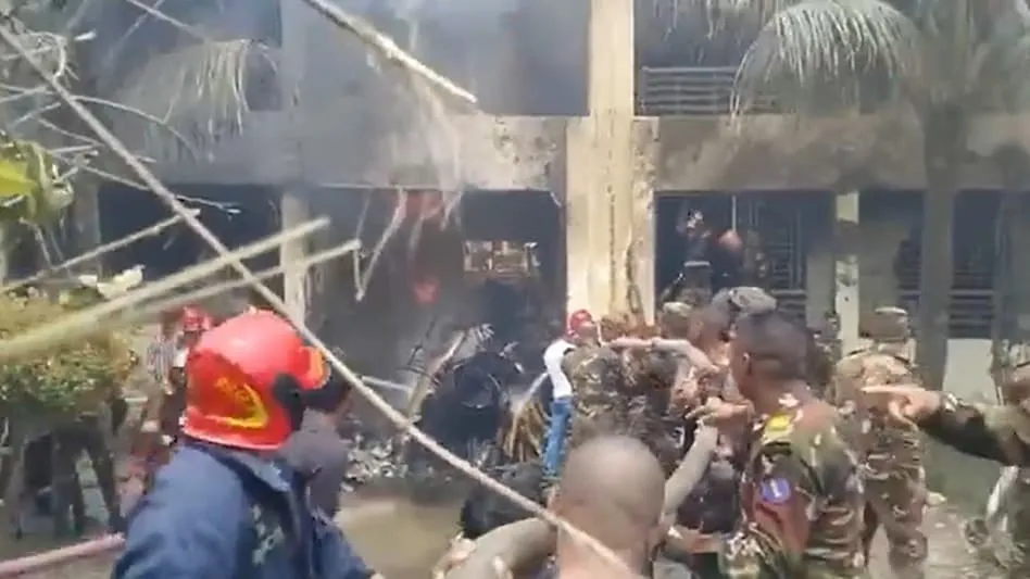 dhaka-plane-crash