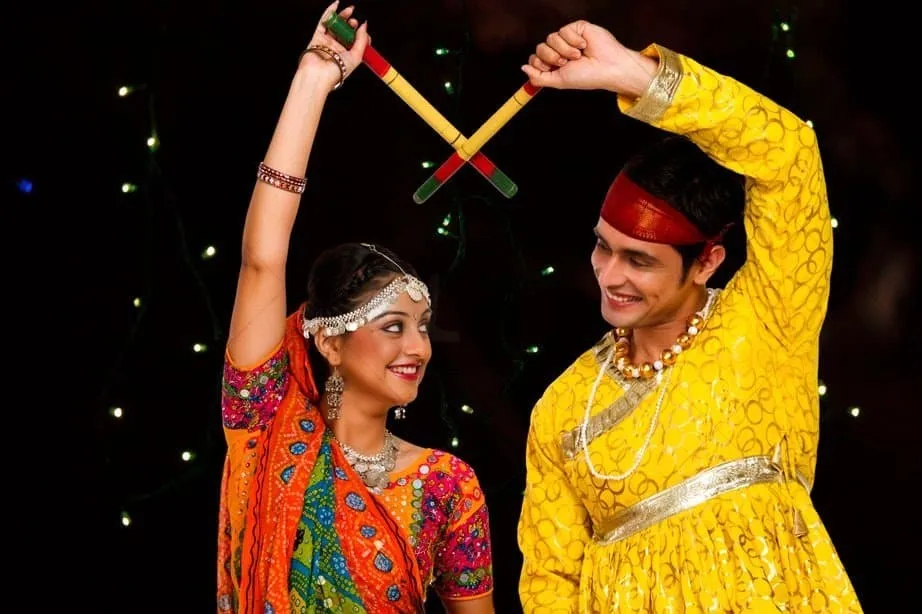 dandiya-raas