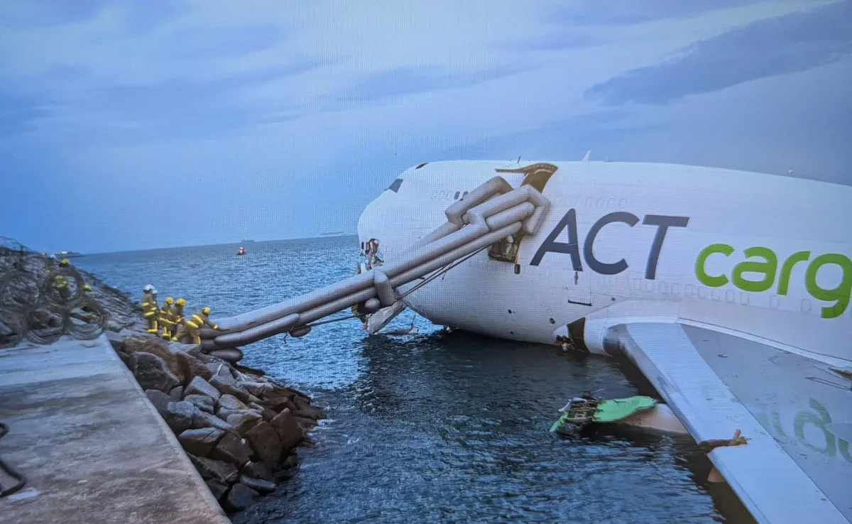 PLAIN ACCIDENT 2