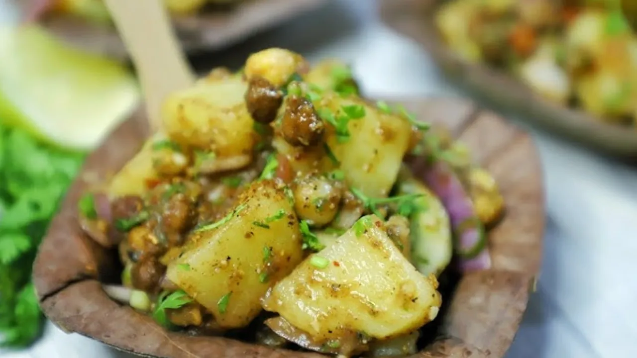 Must try Street foods in Kolkata