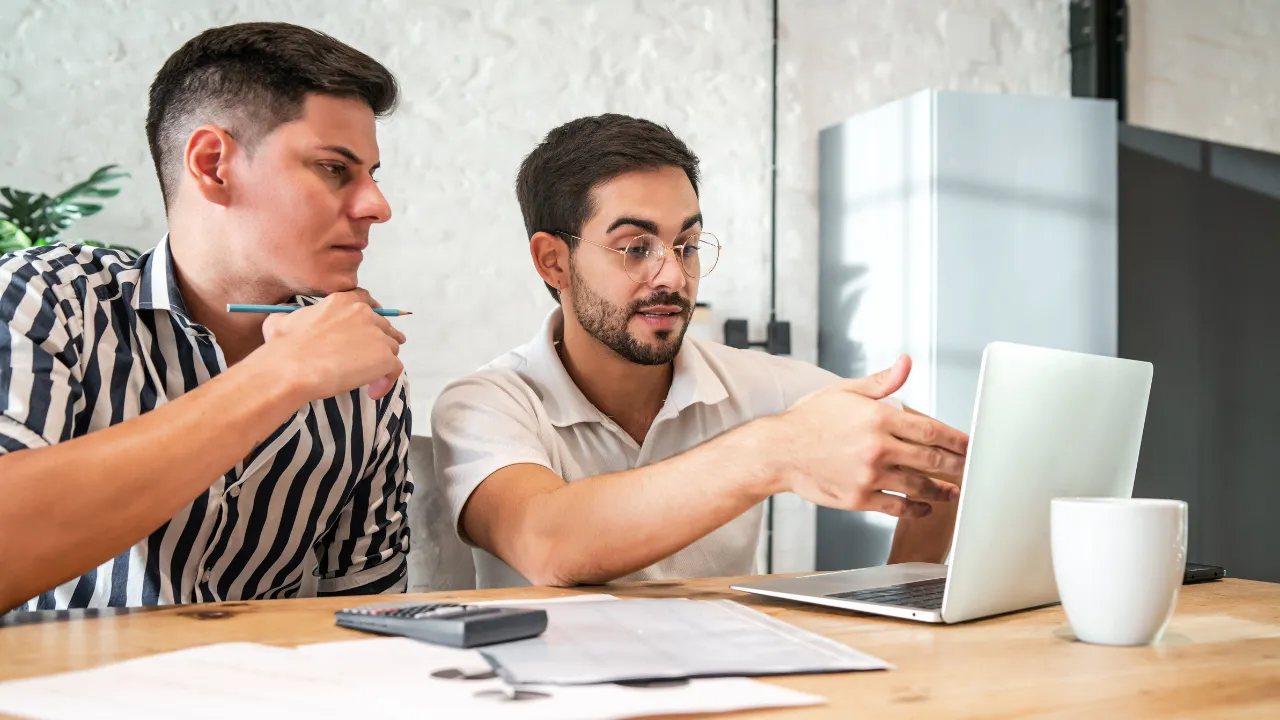 Sibling Entrepreneurs (2)