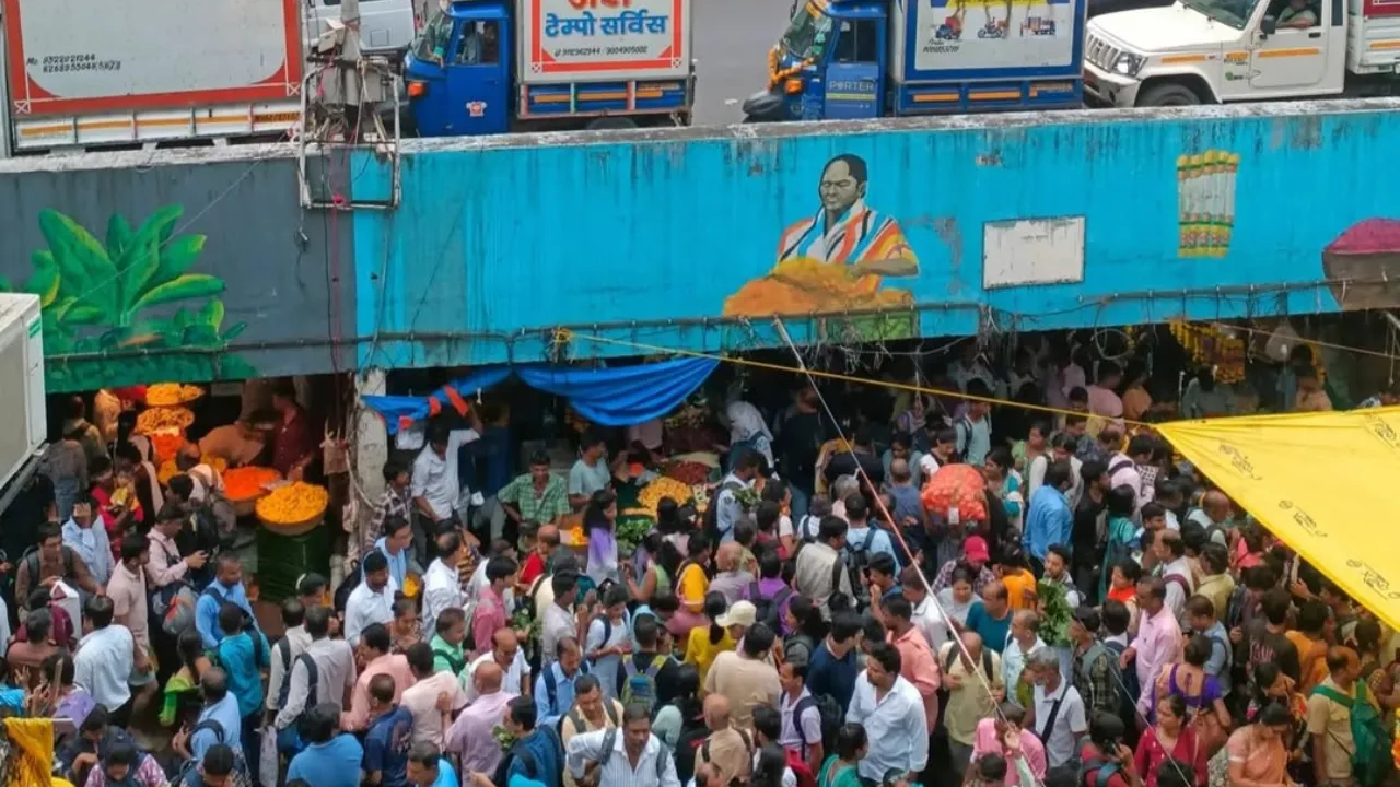 Local Samosa FIower market
