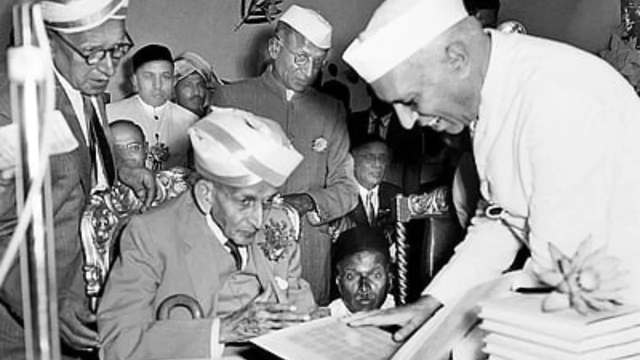 Copy of Local Samosa FI - 3