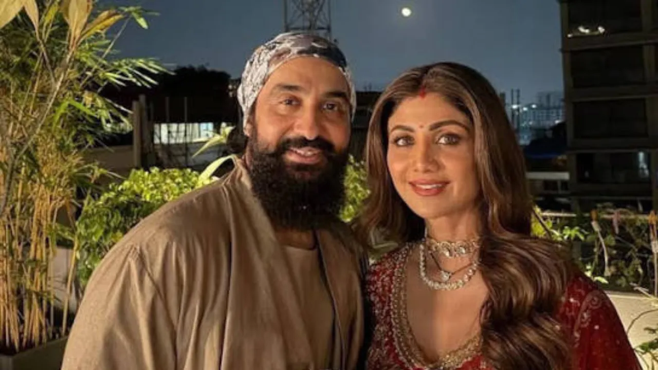 Copy of Local Samosa FI - 6