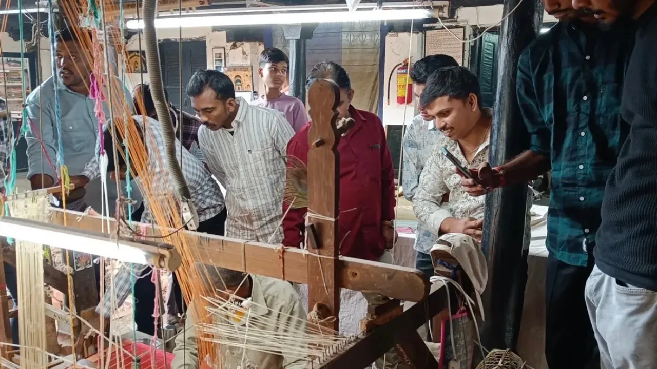 Copy of Local Samosa FI - 3