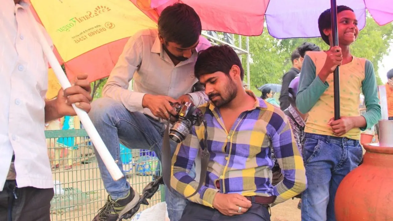 Copy of Local Samosa FI - 4