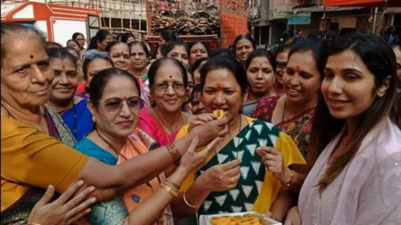 Copy of Local Samosa FI - 10