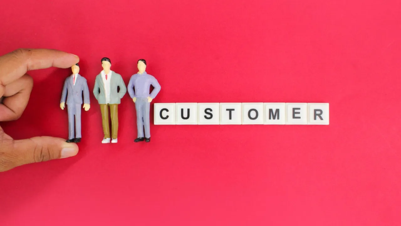 CLV to CAC Ratio (2)