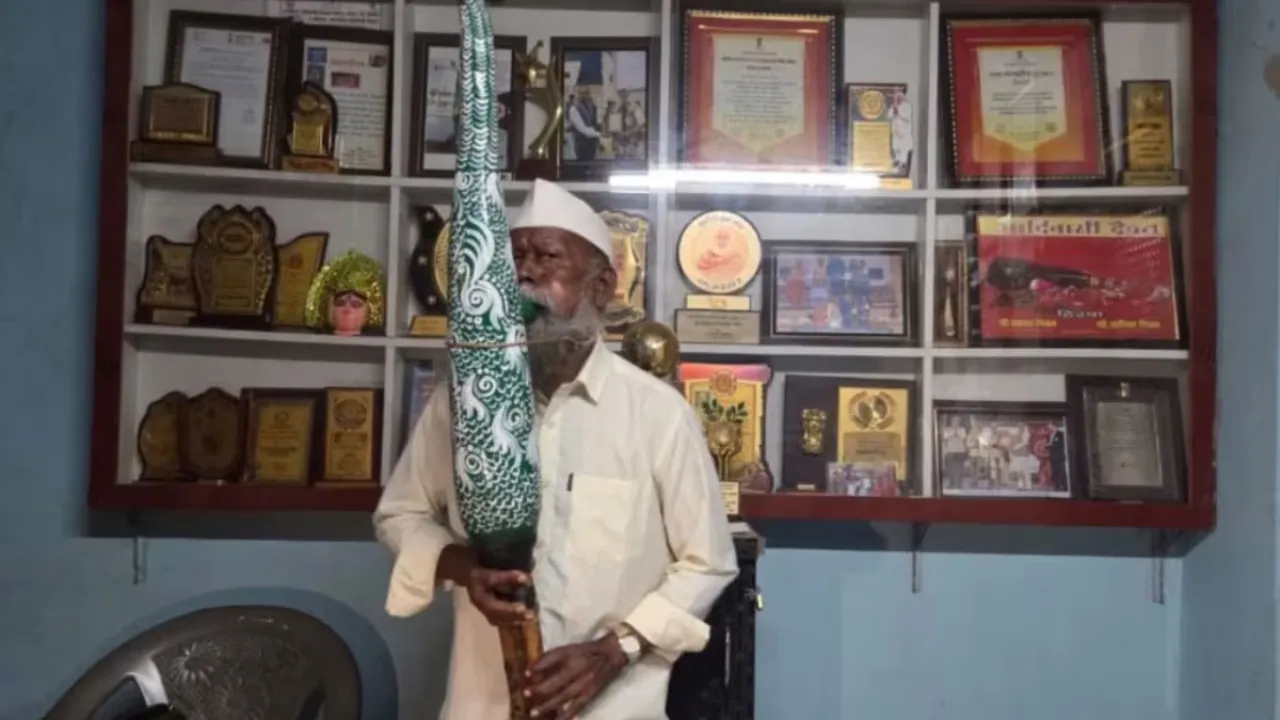 Copy of Local Samosa FI - 12