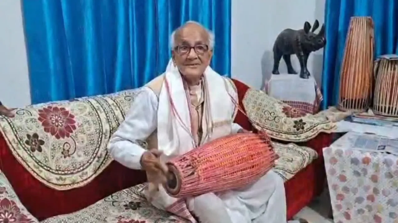 Copy of Local Samosa FI - 16