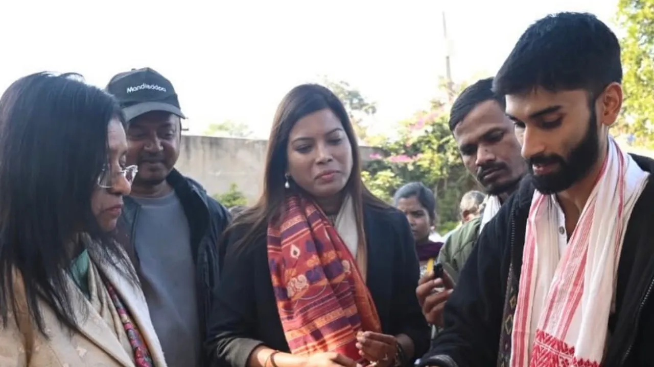 Copy of Local Samosa FI - 3