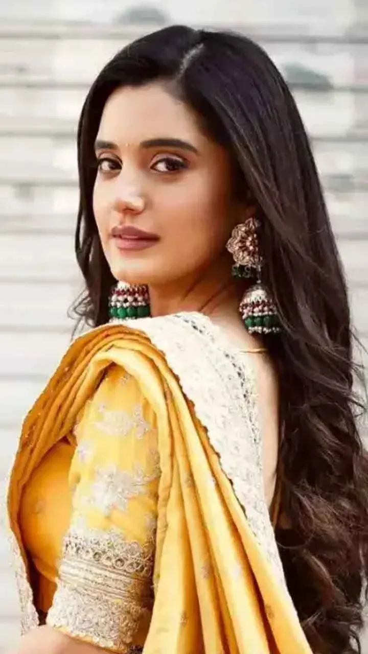 Ayushi Khurana a.k.a. Reet from Jaane Anjaane Hum Mile