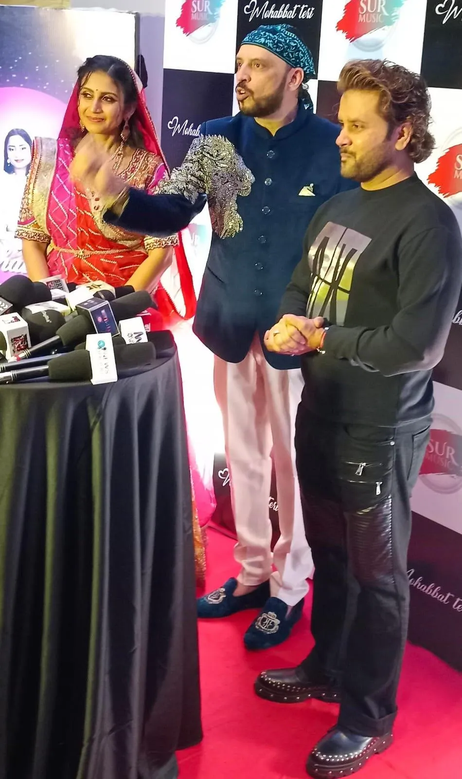 SUR label launch--Suvarna Pappu, Rajeev Mahavir and star singer Javed Ali