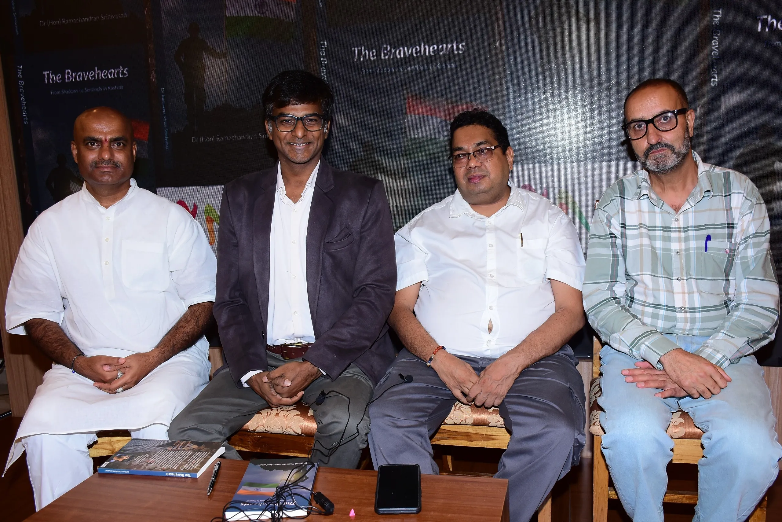 Raveena Tandon releases the book The Bravehearts by author Ramachandran Srinivasan (1)