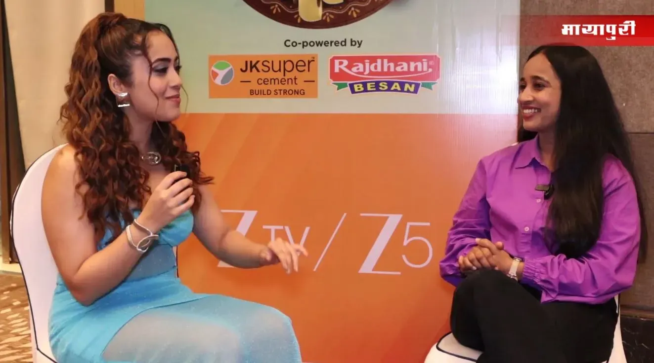 Surabhi Mehra With Shilpa Patil