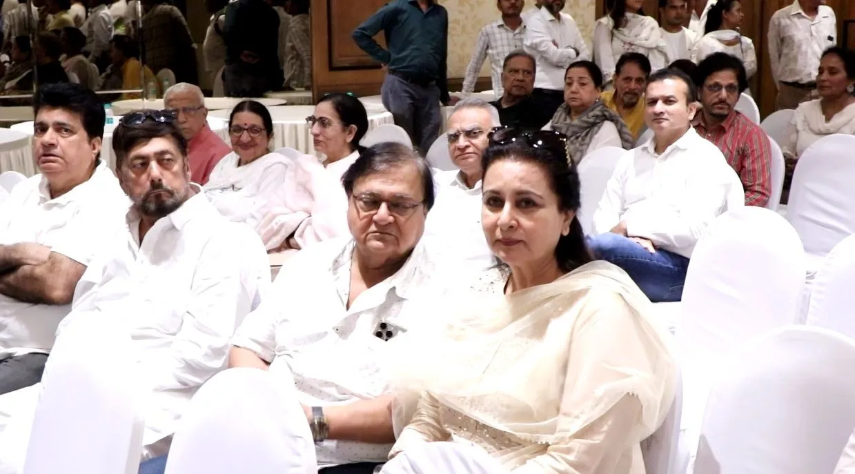 Dheeraj Kumar Prayer Meet (11)