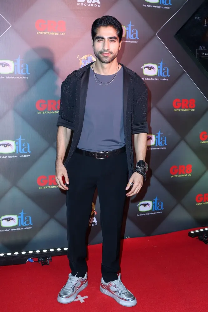 004. Harshad Chopra IMG_9855