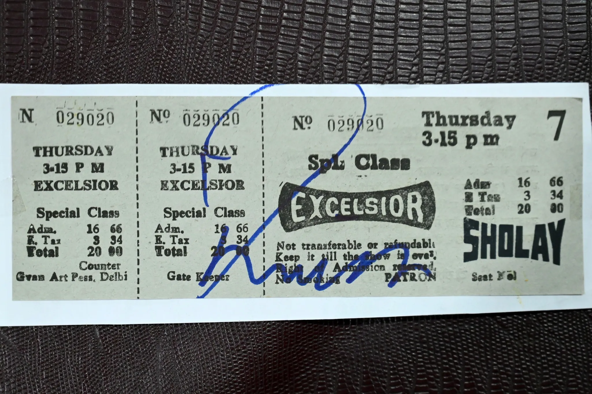 Amitabh Bachchan shares Rs 20 Sholay ticket