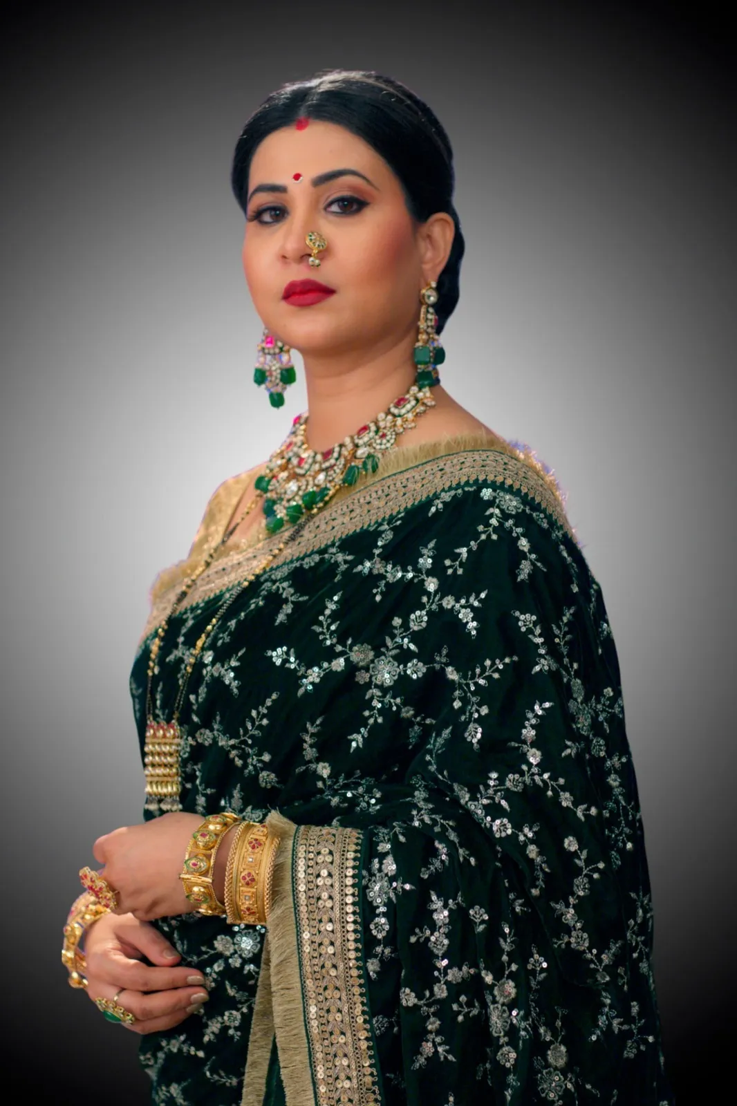 Parineeta Borthakur joins Zee TV Vasudha as the fierce and graceful matriarch Chandrika Singh Chauhan (2)