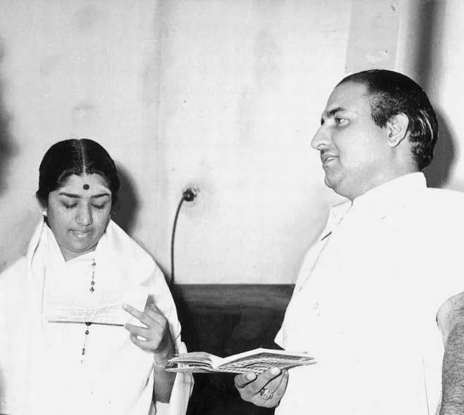 lata-and-rafi-1514185880