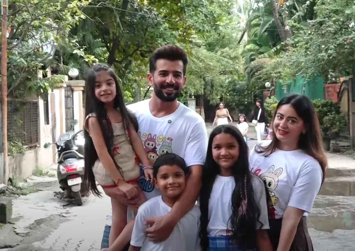 Jay Bhanushali Family