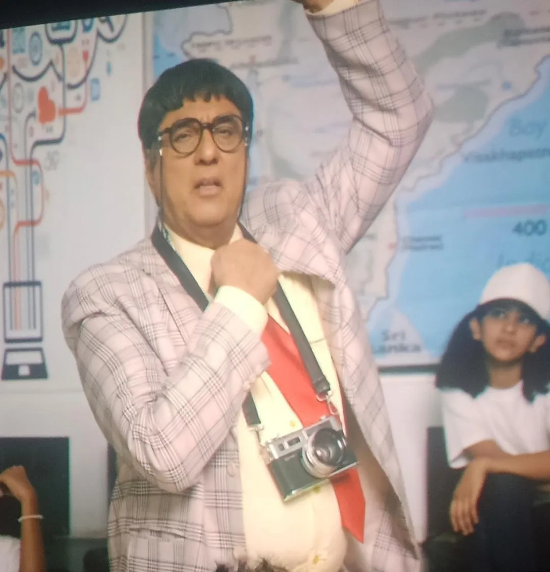 Mukesh Khanna as 