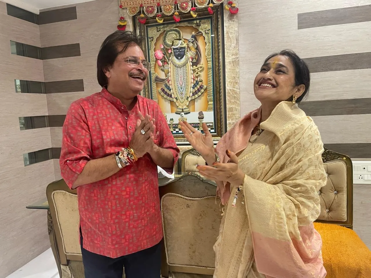 Asit Modi visits Disha Vakani house (5)