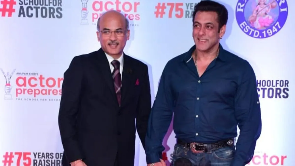 sooraj-barjatya-and-salman-khan-302609861-16x9_0