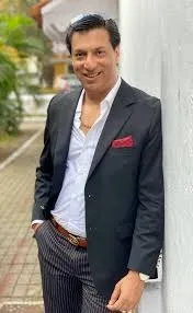 madhur bhardurkar