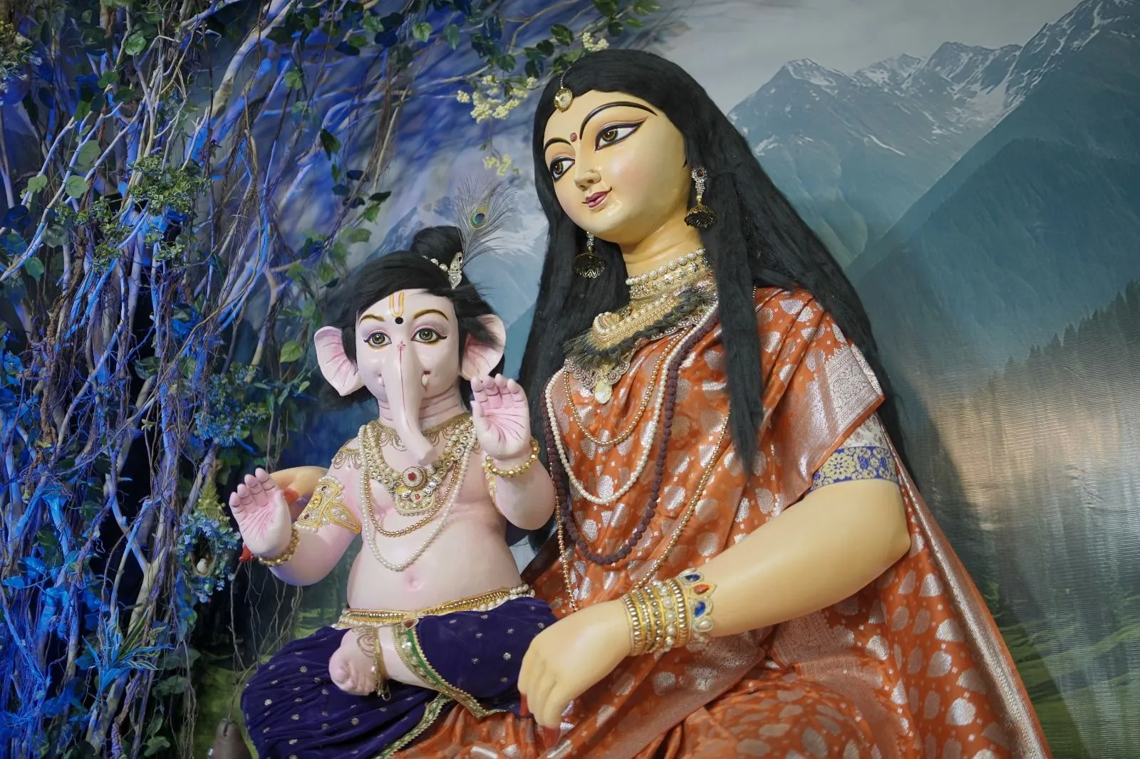 Veer Ganesha  Raksha ke Devta