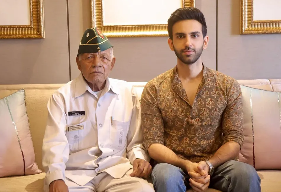 The team of the film 120 Bahadur met Rezang La Heroes (2)
