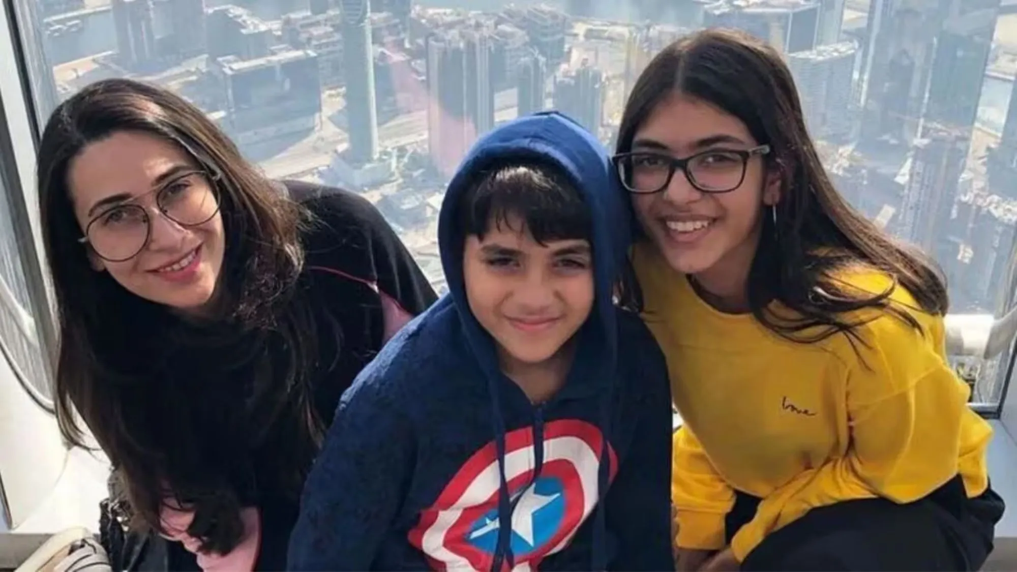 karishma kapoor children